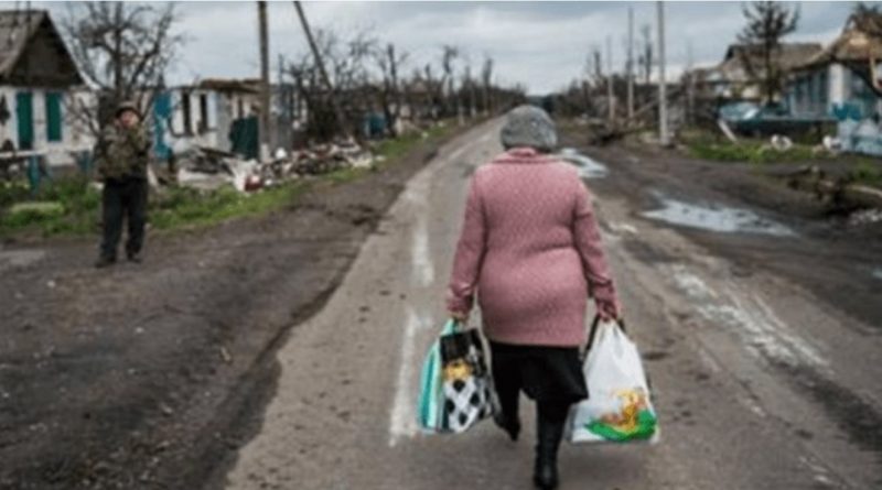 Рівно рік тому я пішов від своєї дружини. Залишив її, тому що познайомився з молодою дівчиною, яка дарувала мені задоволення …