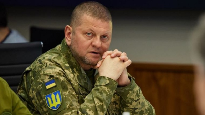 Чоловікам не заборонено пересуватися Україною: Залужний та адвокатка пояснили повідомлення Генштабу.