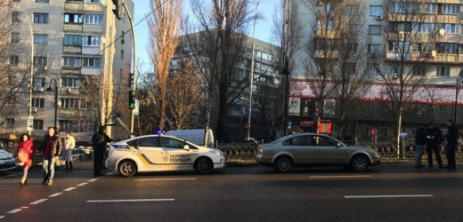 Сьогодні бачу ситуацію! На хлопчину накинувся бuдло-мужик. Від того, що сталося далі – я сильно здивувався аж ТРИ РАЗИ!