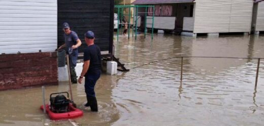 Популярний серед українців курорт пішов під воду! З’явилося ВІДЕО лиха…